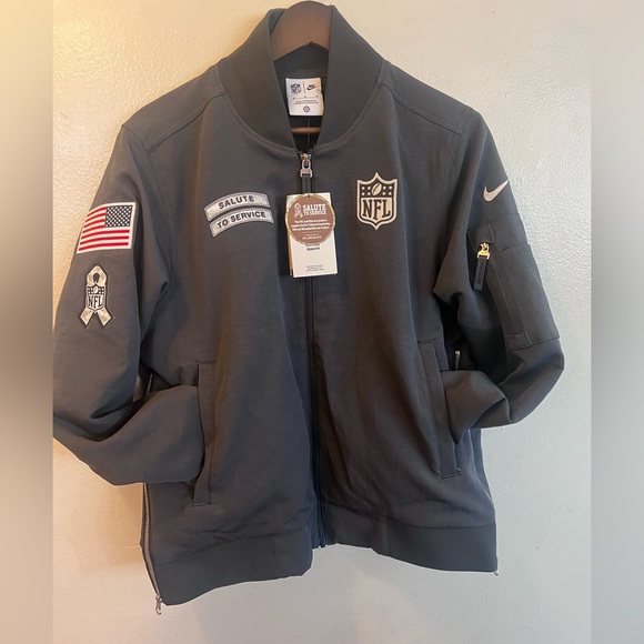 Nike NFL Shield Team Issue Salute To Service Heavyweight Bomber Jacket Women Med